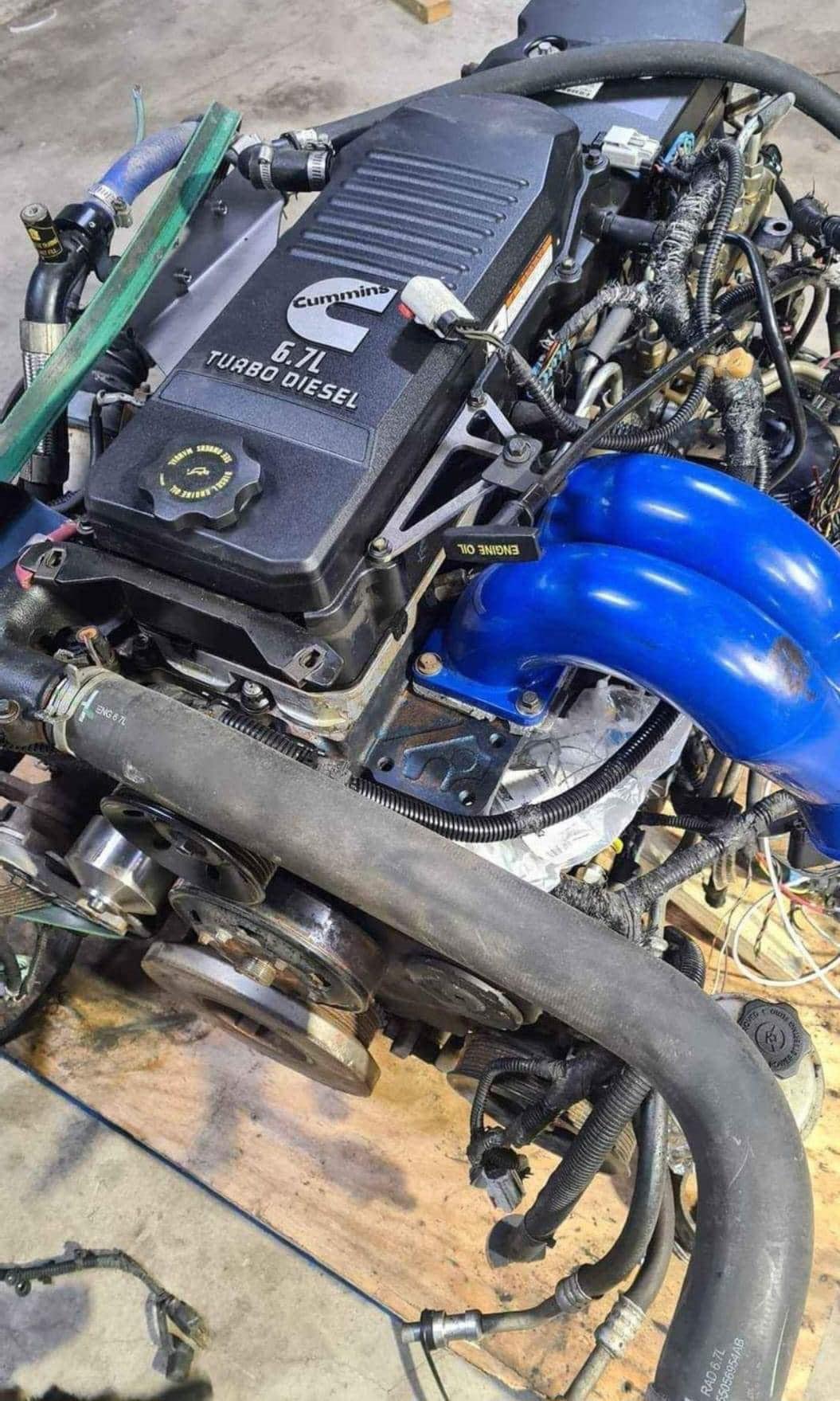 Cummins 6.7L ISB Common Rail Turbo Diesel Engine