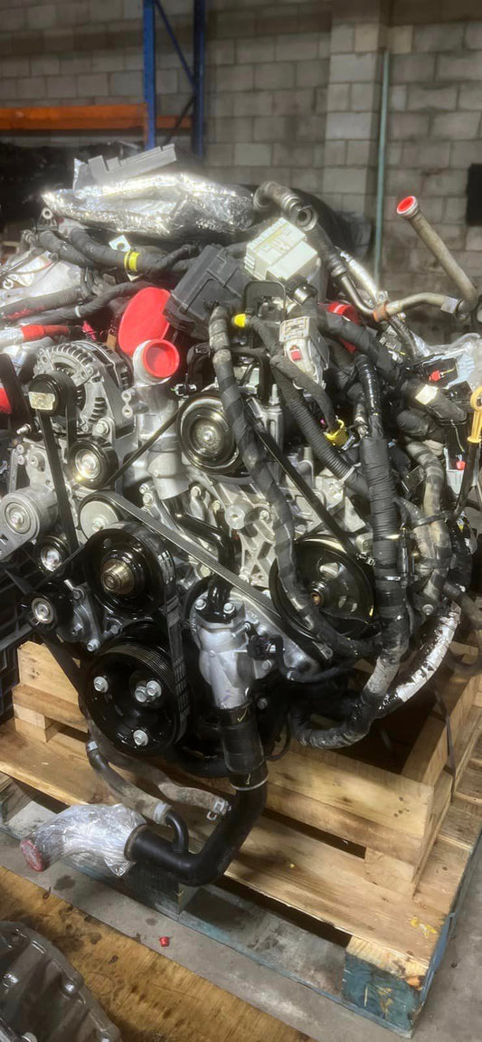 Duramax 6.6L L5P L5D Turbo Diesel Engine